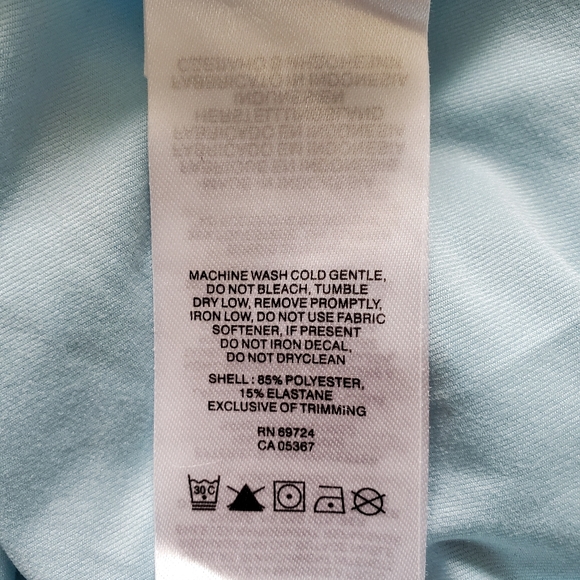 Women's Columbia sleeveless top - Picture 6 of 6